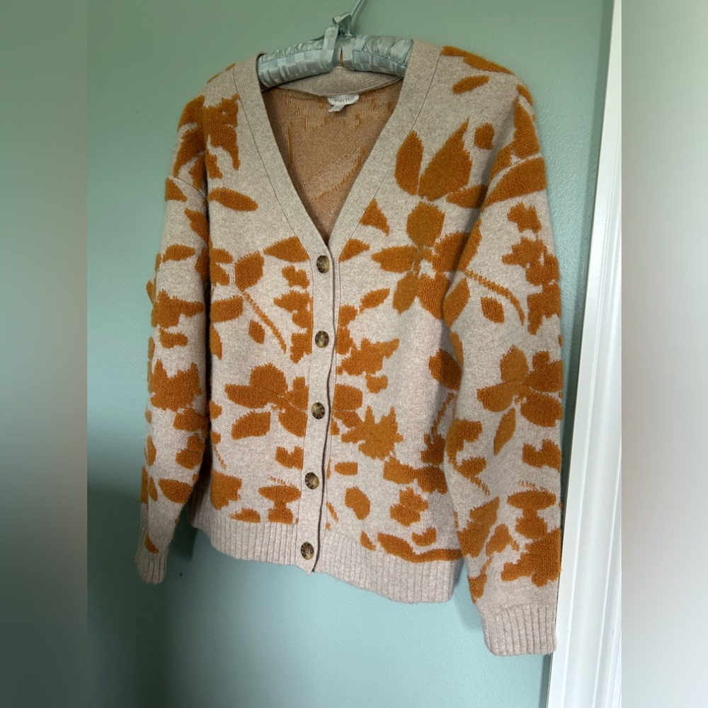 Garnet hill cashmere button up sweater